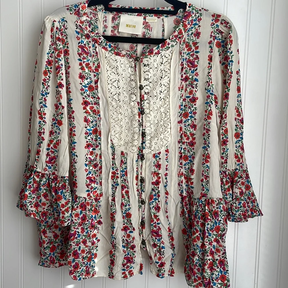 Maeve Anthropologie Hiver Floral Peasant Blouse Crochet Pleated Buttons Size 10 - Picture 2 of 16